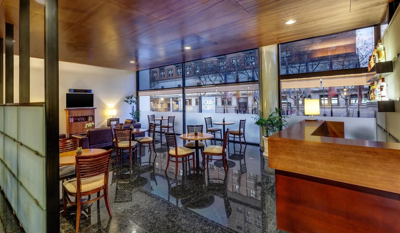 Imagen de los interiores del Hotel FOUR POINTS BY SHERATON MONTEVIDEO. Foto 15