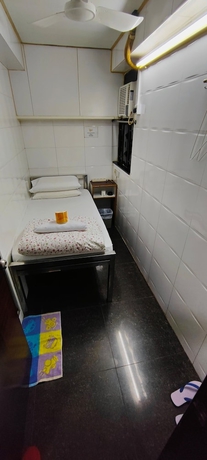 Imagen de la habitación del Hotel FOUR SEASONS HOSTEL. Foto 11