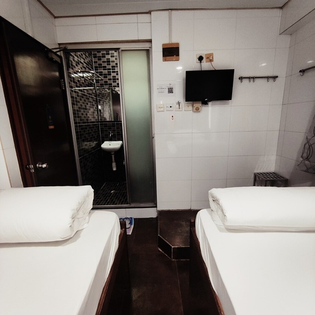 Imagen de la habitación del Hotel FOUR SEASONS HOSTEL. Foto 13