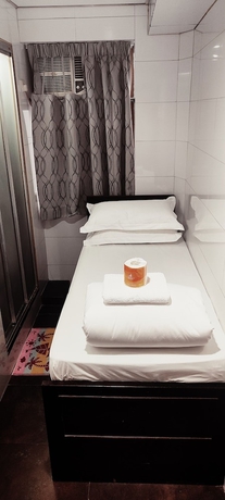 Imagen de la habitación del Hotel FOUR SEASONS HOSTEL. Foto 14