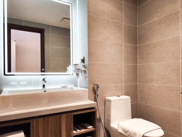 Imagen de la habitación del Hotel FOX Glenmarie Shah Alam Managed by the Ascott Limited. Foto 13