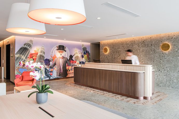 Imagen de los interiores del Hotel FOX Lite Hotel DPulze- Cyberjaya. Foto 18