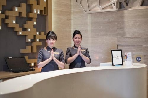 Imagen general del Hotel FOX Lite Royal Bay Makassar. Foto 5