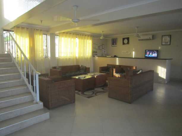 Imagen de los interiores del Hotel FQ. Foto 18