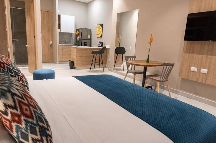Imagen de la habitación del Hotel FR. Foto 2