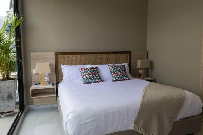 Imagen de la habitación del Hotel FR. Foto 13