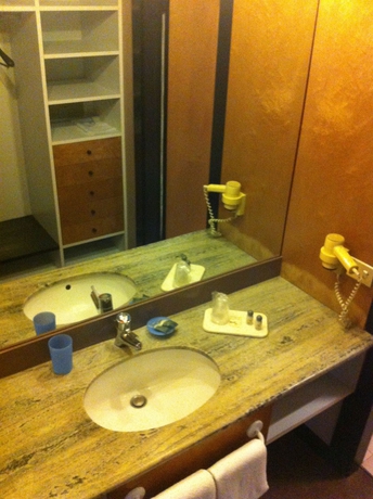 Imagen de la habitación del Hotel FRANCIACORTA GOLF. Foto 5