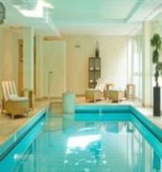 Imagen general del Hotel FUERSTENHOF CELLE. Foto 3