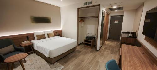 Imagen de la habitación del Hotel FUJITAYA Quer&eacute;taro, Juriquilla. Foto 18