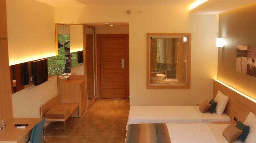 Imagen de la habitación del Hotel FUN AND SUN SMART VOXX RESORT. Foto 7