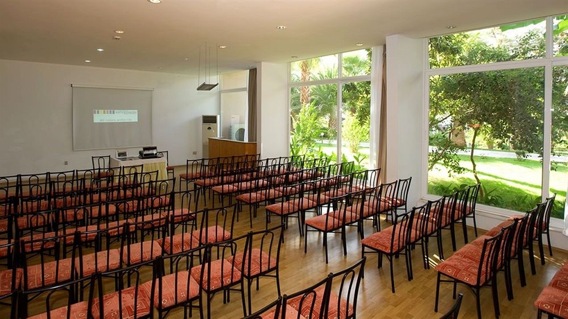 Imagen de los interiores del Hotel FUN AND SUN SMART VOXX RESORT. Foto 12