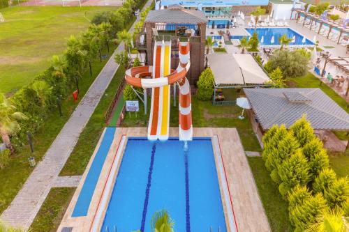 Imagen general del Hotel FUN&SUN Life Belek, Serik. Foto 2
