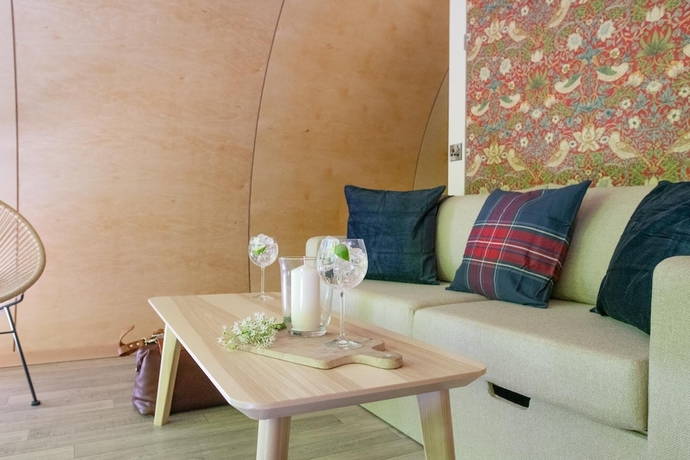 Imagen de la habitación del Hotel FURTHER.SPACE at Carrickreagh Bay. Foto 11