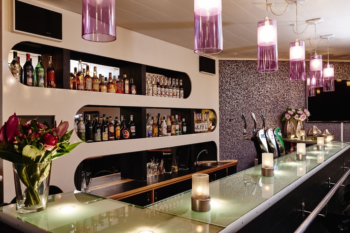 Imagen del bar/restaurante del Hotel Faaborg Fjord. Foto 2