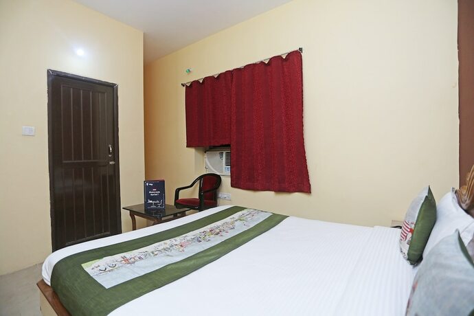 Imagen general del Hotel Fab Seven Inn 3 0 - Nr Care Hospital. Foto 3