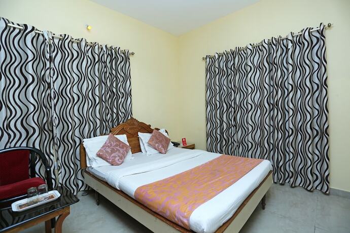 Imagen general del Hotel Fab Seven Inn 3 0 - Nr Care Hospital. Foto 4