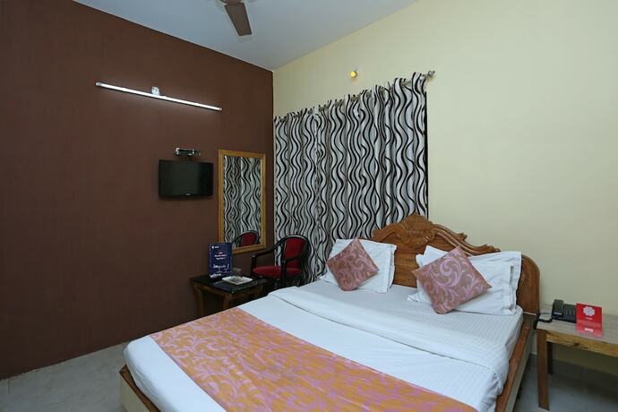 Imagen general del Hotel Fab Seven Inn 3 0 - Nr Care Hospital. Foto 12