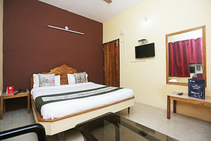 Imagen general del Hotel Fab Seven Inn 3 0 - Nr Care Hospital. Foto 18