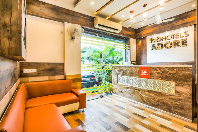 Imagen de los interiores del Hotel FabAdore Inn. Foto 10