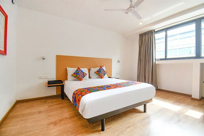 Imagen general del Hotel FabAlpha Center. Foto 10