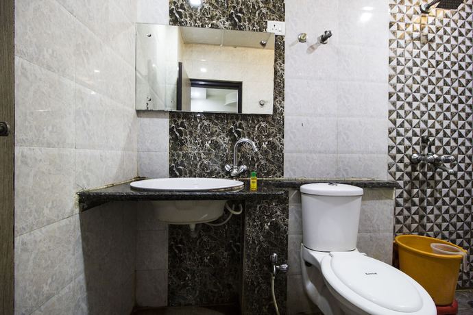 Imagen de la habitación del Hotel FabAlpine. Foto 4