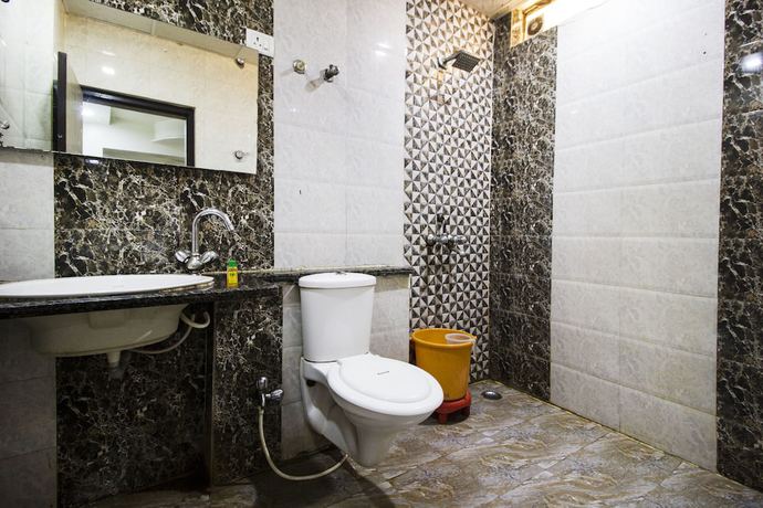 Imagen de la habitación del Hotel FabAlpine. Foto 10