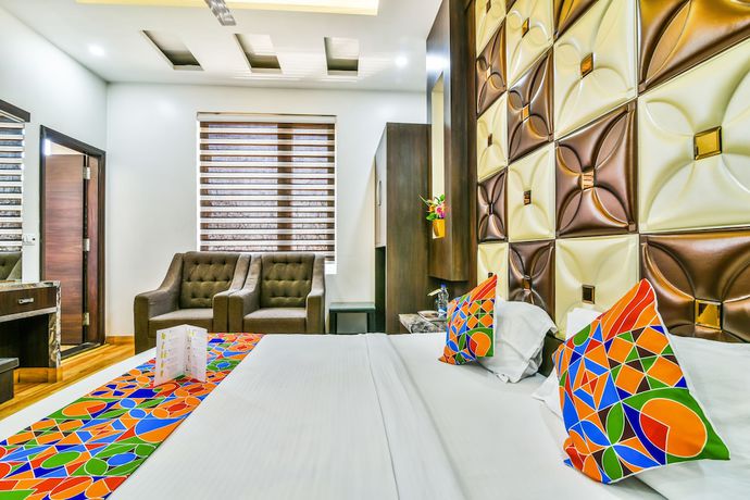 Imagen de la habitación del Hotel FabAman Residency. Foto 2
