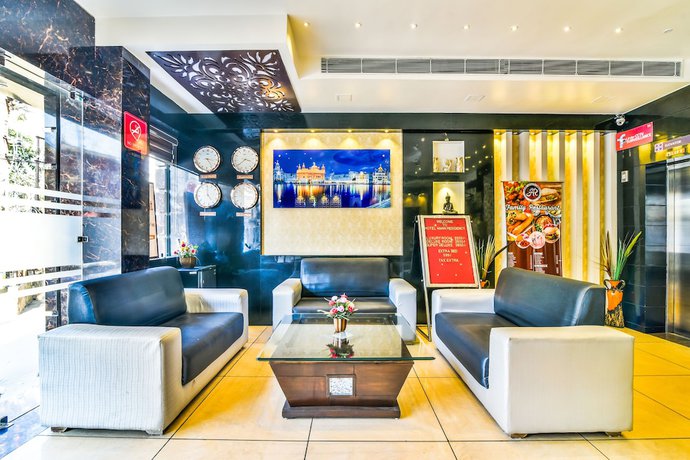 Imagen de los interiores del Hotel FabAman Residency. Foto 20