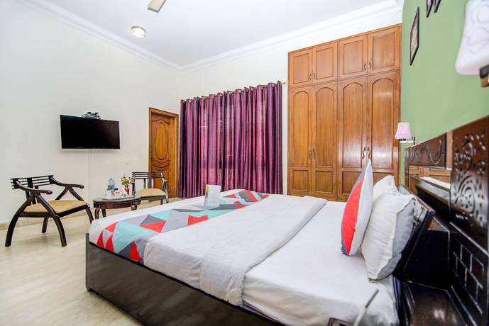 Imagen de la habitación del Hotel FabAshray. Foto 12