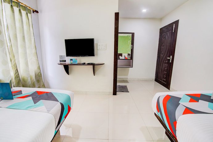 Imagen de la habitación del Hotel FabChirom Palace. Foto 18