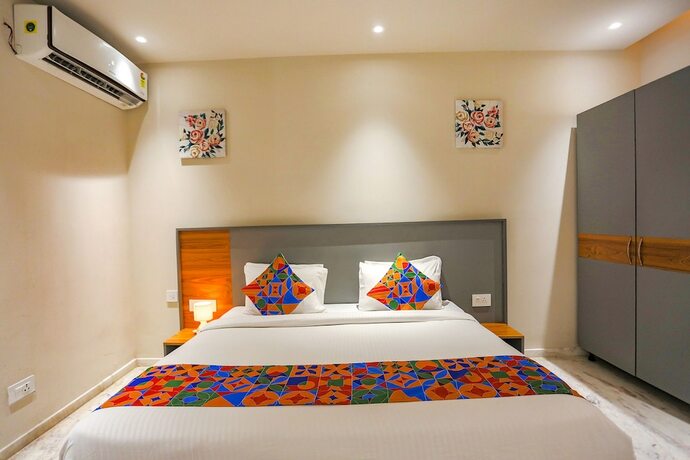 Imagen general del Hotel FabClarks Suites. Foto 11