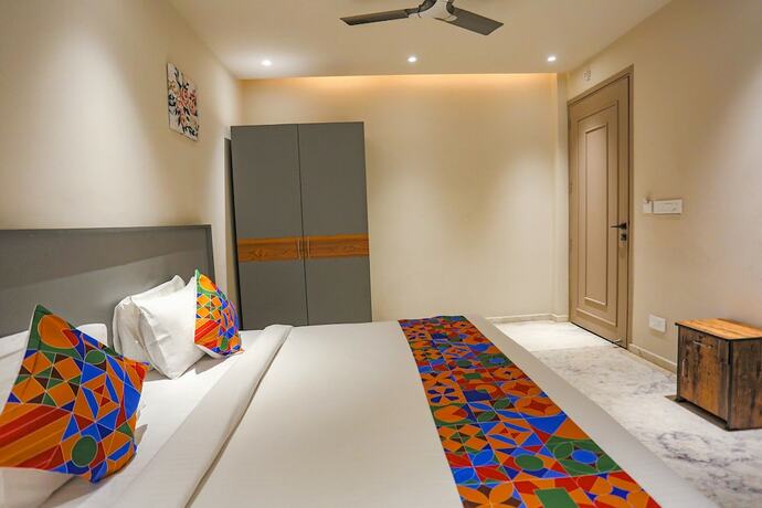 Imagen general del Hotel FabClarks Suites. Foto 16