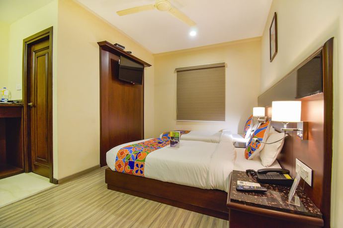 Imagen de la habitación del Hotel FabEco Stay. Foto 8