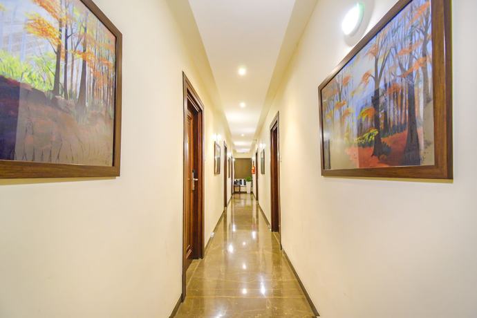 Imagen de los interiores del Hotel FabEco Stay. Foto 18
