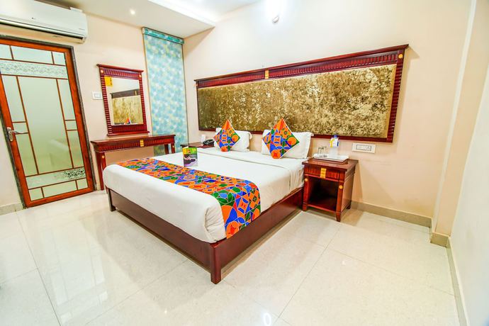 Imagen de la habitación del Hotel FabEleven Heights. Foto 3