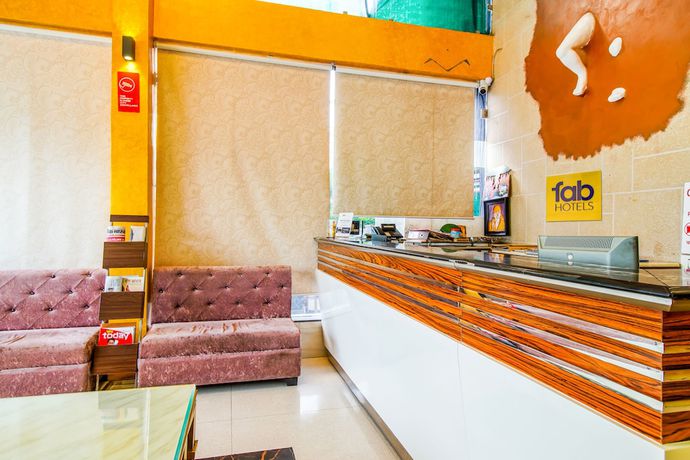 Imagen de los interiores del Hotel FabEleven Heights. Foto 18