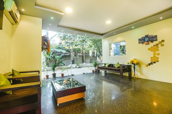 Imagen general del Hotel FabEscape Aqualura Verem With Swimming Pool. Foto 8