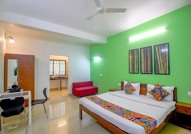 Imagen general del Hotel FabEscape SK Studios With Pool and GYM, Arpora. Foto 13