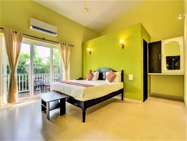 Imagen general del Hotel FabEscape Vagator Retreat Resort With Swimming Pool. Foto 1