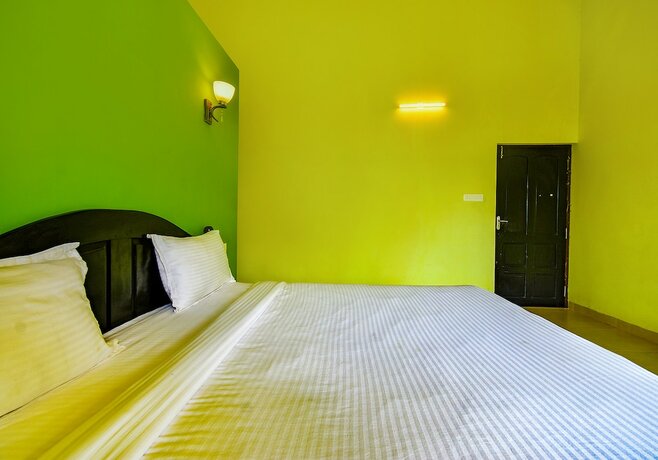 Imagen general del Hotel FabEscape Vagator Retreat Resort With Swimming Pool. Foto 10
