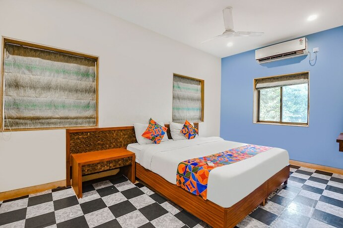 Imagen de la habitación del Hotel FabExpress Coco Goa Resort With Pool, Arpora. Foto 18