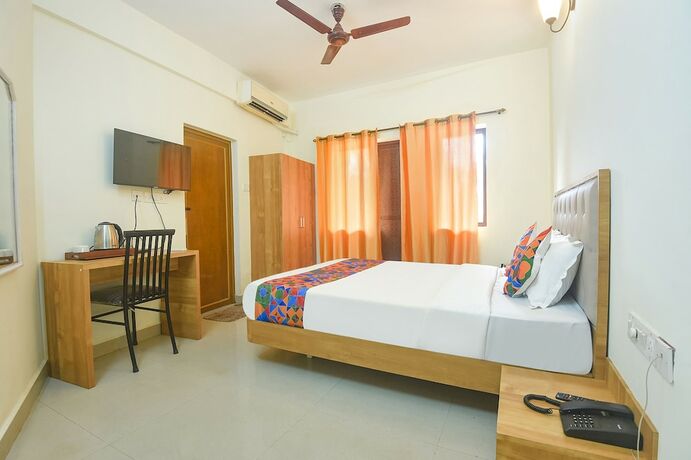 Imagen general del Hotel FabExpress De Classio With Pool, Candolim. Foto 13