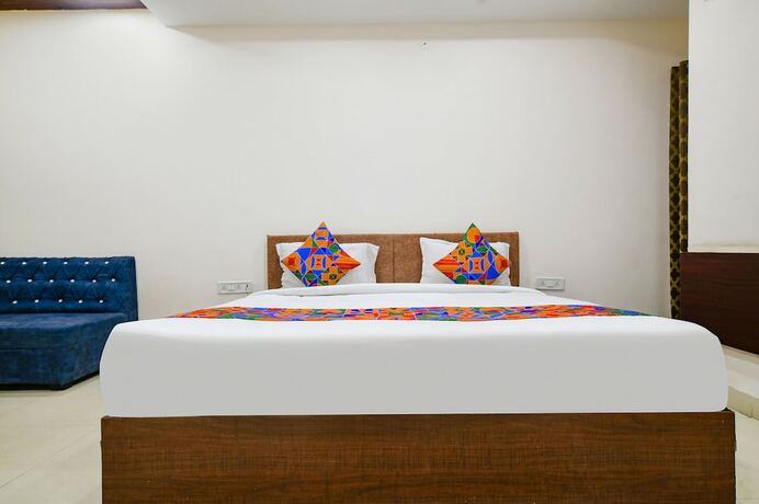 Imagen de la habitación del Hotel FabExpress Green Park. Foto 19