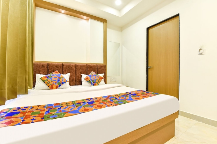 Imagen de la habitación del Hotel FabExpress Kothari Inn. Foto 2