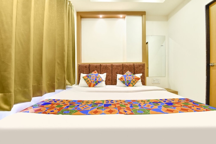 Imagen de la habitación del Hotel FabExpress Kothari Inn. Foto 3