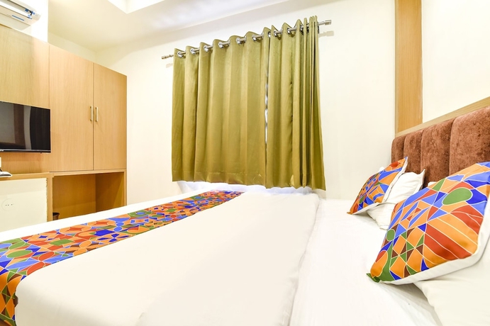 Imagen de la habitación del Hotel FabExpress Kothari Inn. Foto 8
