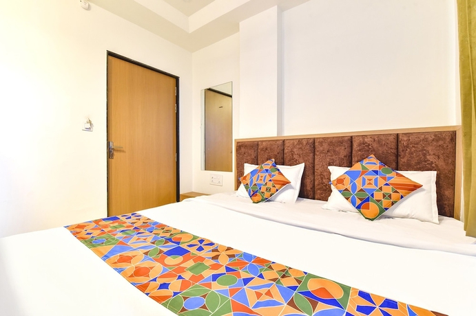 Imagen de la habitación del Hotel FabExpress Kothari Inn. Foto 9