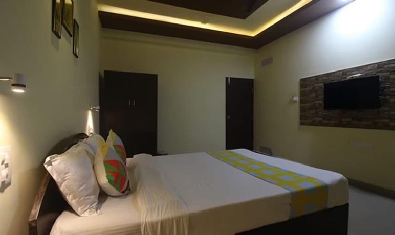 Imagen general del Hotel FabExpress Morjim Highland With Swimming Pool. Foto 3