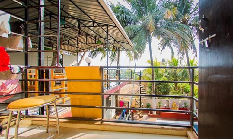 Imagen general del Hotel FabExpress Morjim Highland With Swimming Pool. Foto 8