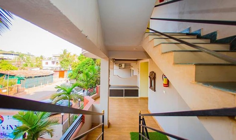 Imagen general del Hotel FabExpress Morjim Highland With Swimming Pool. Foto 12